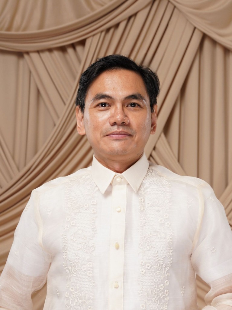 Francis Uy